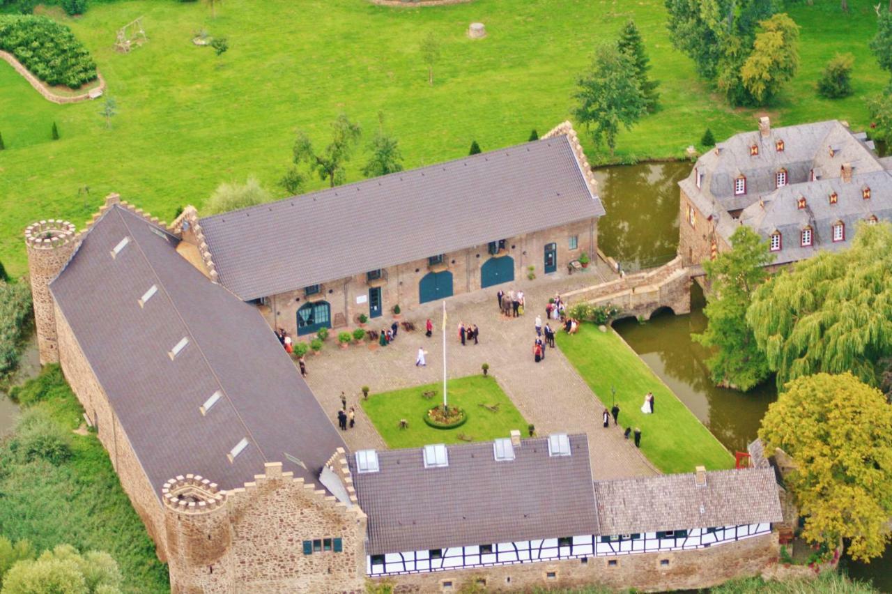 Hotel Kleeburg Euskirchen Exterior foto